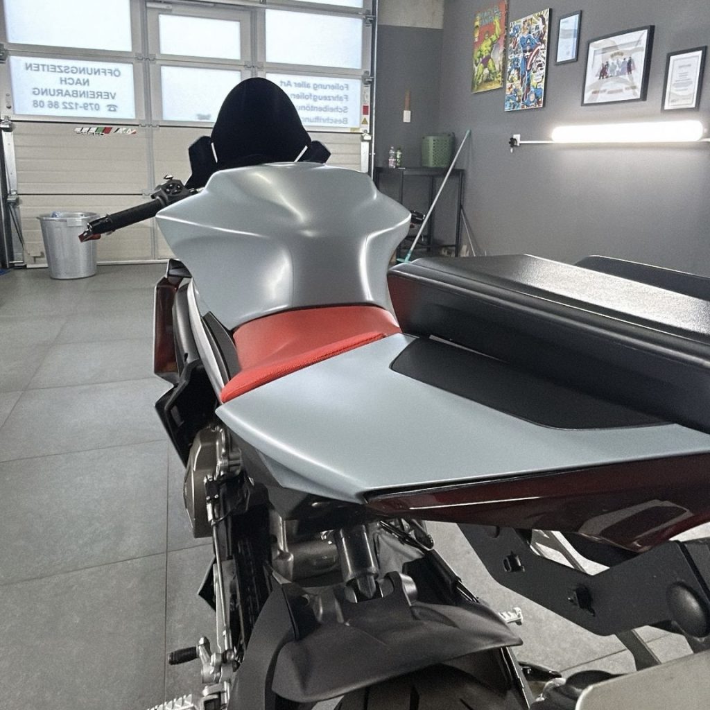 2e034f04 5db8 4012 bf28 8a01442d406a